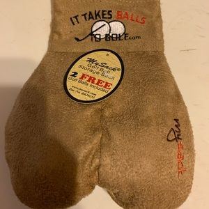 It takes balls golf ball pouch/carrier NEW